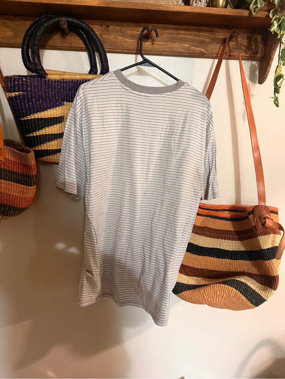 Guess Originals Short Sleeve Striped Tee in Light Gray and Navy - Picture 4 of 4